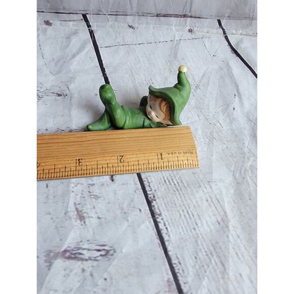 Elf Pixie Green Laying Down Ceramic Figure 3in Christmas Fairy - Picture 3 of 6